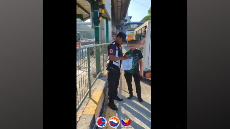 Sasakyan ng PDEA na walang rehistro at peke ang lisensya ng driver, huli sa pagdaan sa EDSA Busway