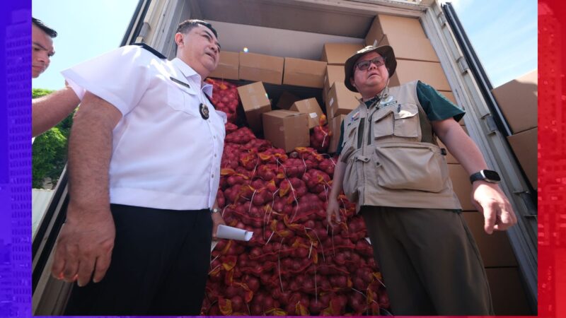 25 tonelada ng smuggled na sibuyas galing China, nakumpiska ng BOC at DA sa Misamis Oriental