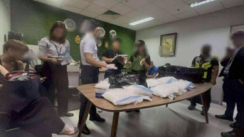 Lalaking pasahero arestado matapos mahulihan ng P139M na halaga ng shabu sa NAIA