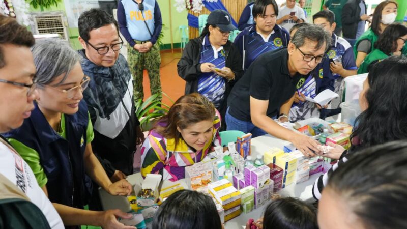 Kalihim ng DSWD at DOH katuwang ni Mayor Aguilar sa relief operations para sa mga apektadong pamilya sa Las Piñas City