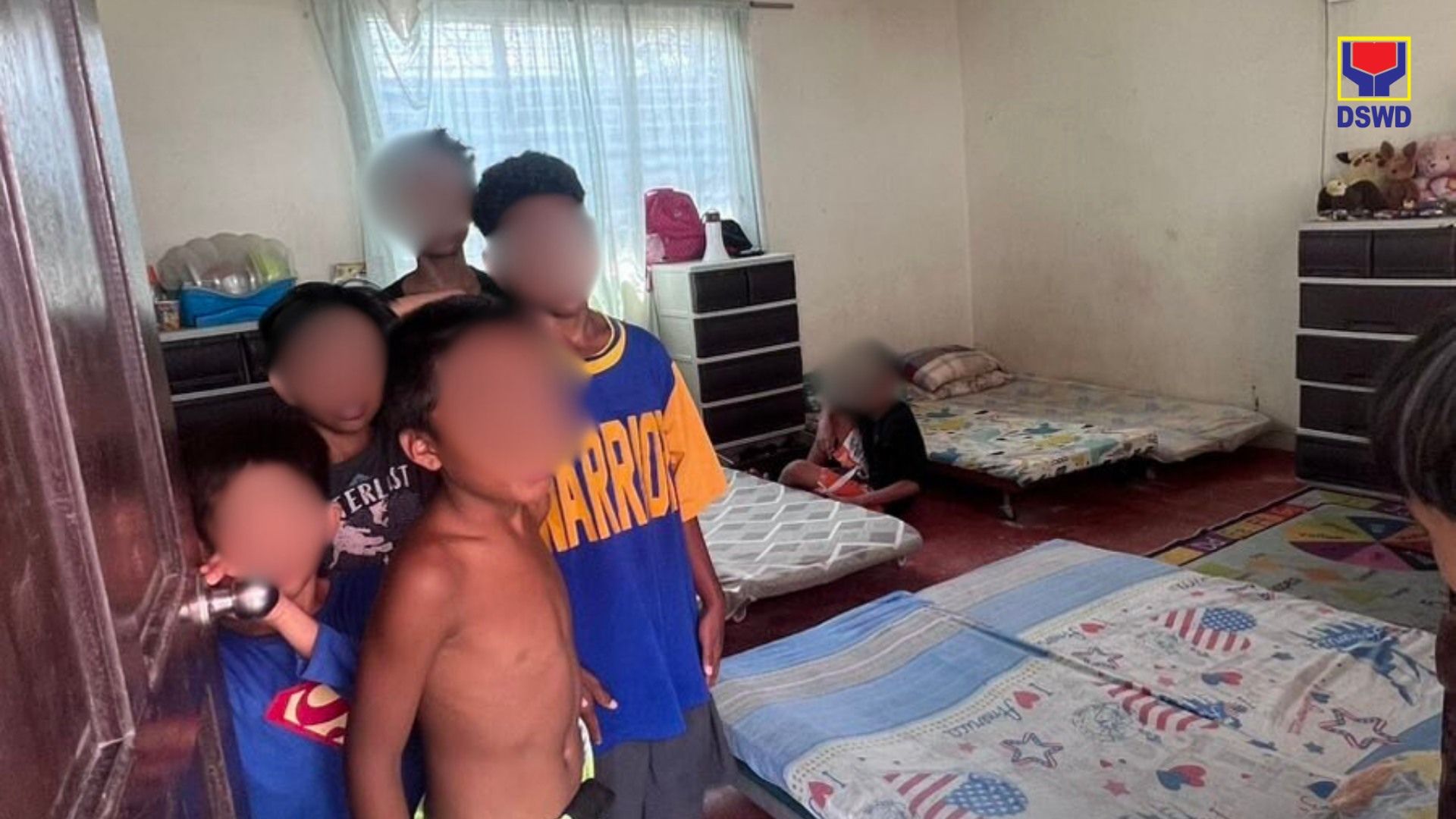 Halos 160 na bata na biktima ng pang-aabuso nasagip sa isang care facility sa Pampanga
