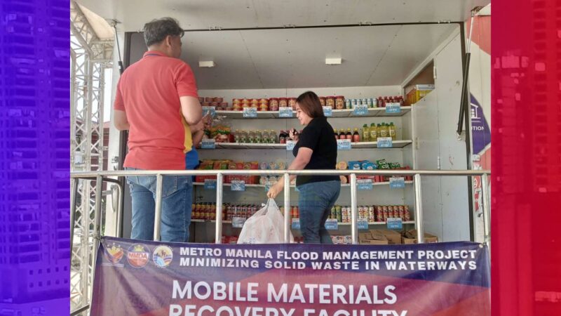 1,700 na kilo ng recyclable materials nakulekta ng MMDA sa “Recyclables Mo, Palit Grocery Ko” program