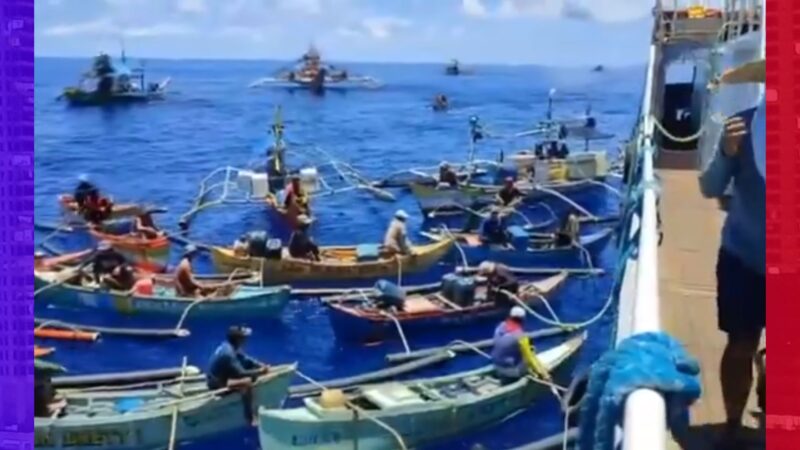 Paghahatid ng suplay sa mga mangingisda sa Bajo de Masinloc naisagawa ng Coast Guard sa kabila ng pambu-bully ng mga barko ng China