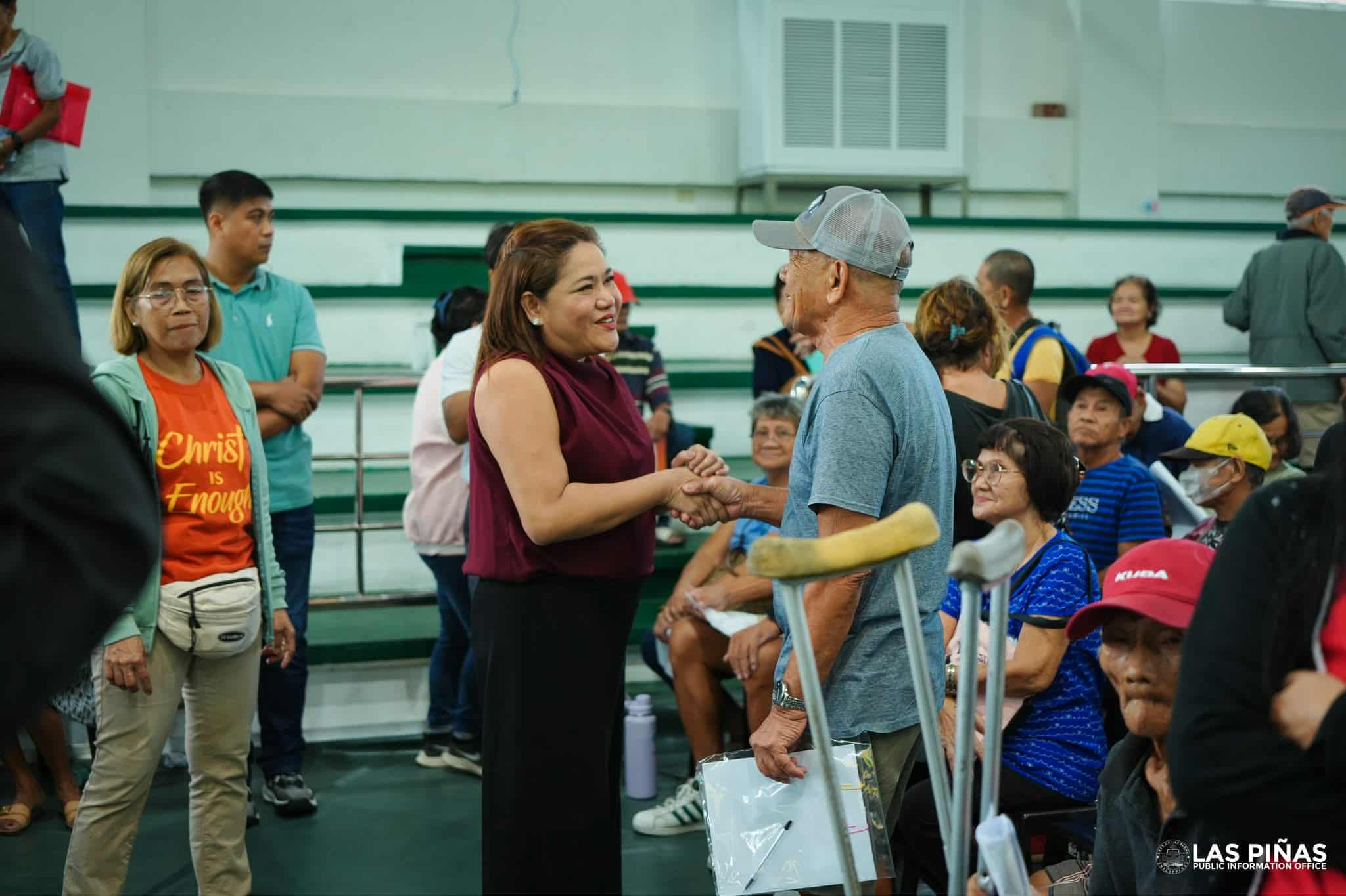 Higit 2,100 seniors sa Las Piñas City nakatanggap ng social pension payout