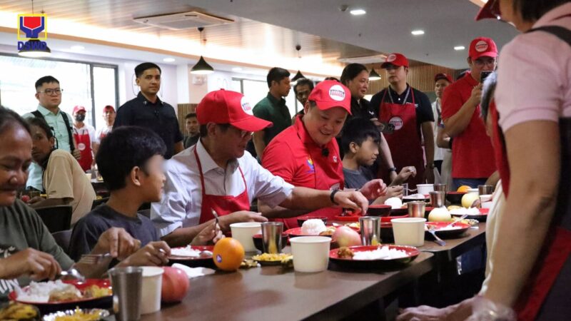 Pang. Marcos iniutos ang pagkakaroon ng mas maraming Walang Gutom Kitchen