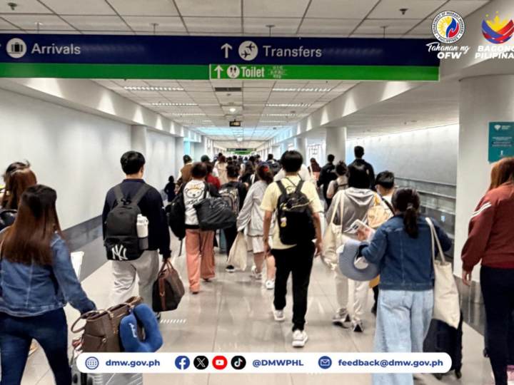 63 Pinoy mula Abu Dhabi dumating sa bansa