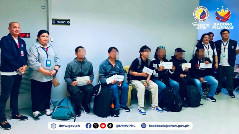 6 Pinoy Crew ng barkong tinamaan ng missile sa Strait of Hormuz nakauwi na ng bansa