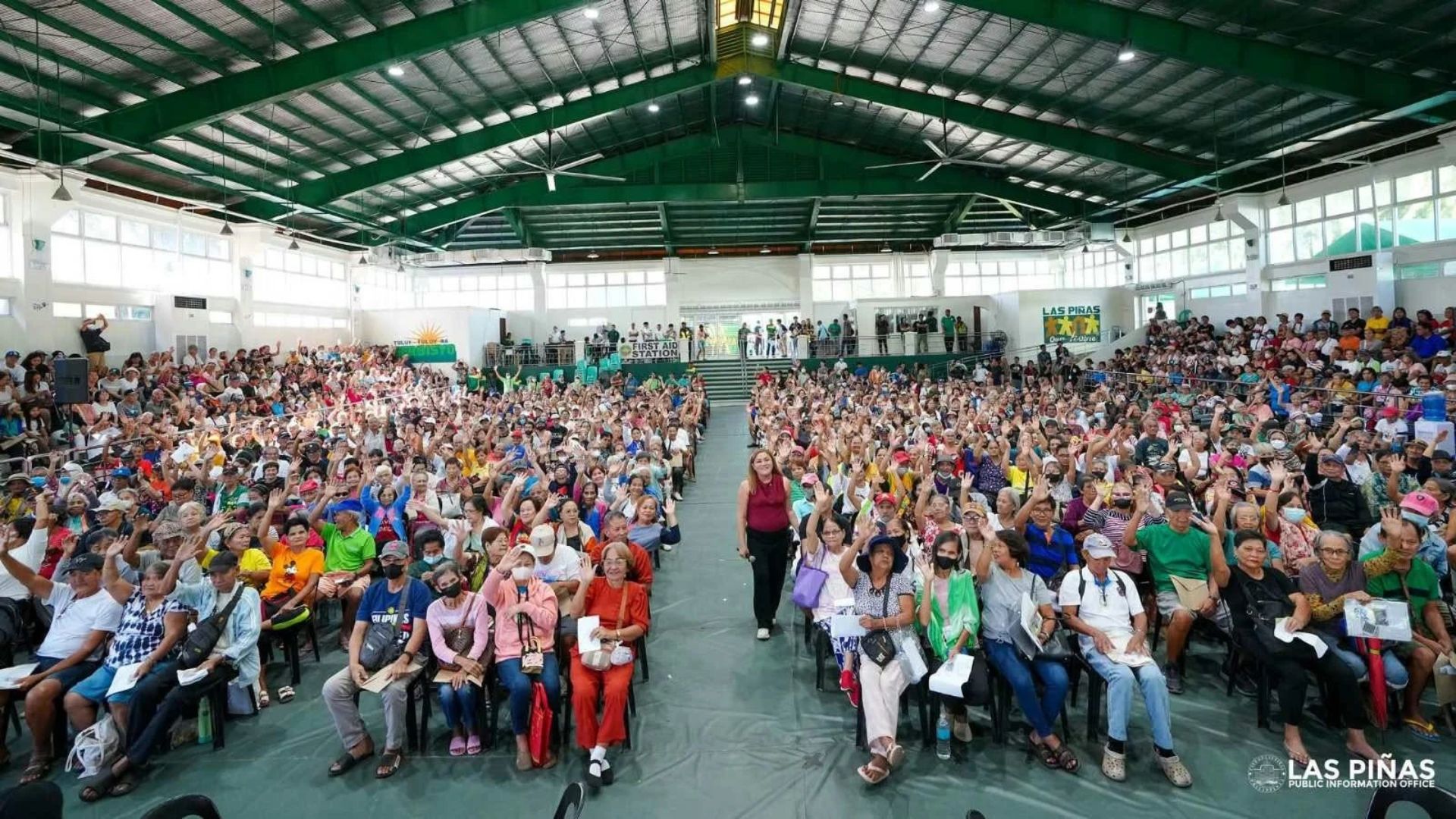 Higit 2,100 na seniors sa Las Piñas City tumanggap ng social pension