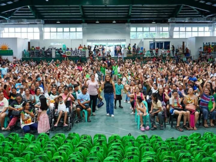 Las Piñas LGU namahagi ng school supplies sa mahigit 2,000 PWDs